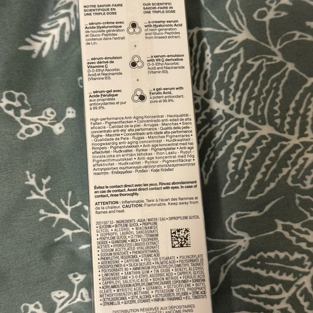 Lancôme Renergie HCF triple serum - Picture 3 of 4